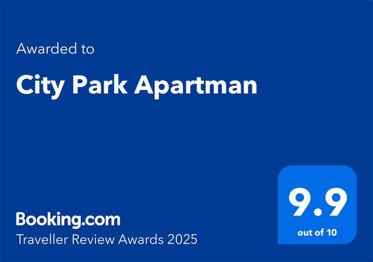 City Park Apartman Boedapest Buitenkant foto